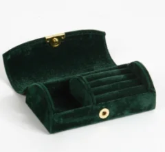Žametna potovalna škatla za nakit z obokanimi perlami, prenosna torba za shranjevanje nakita