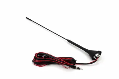 Univerzalna avto antena 3m 40cm z ojačevalcem