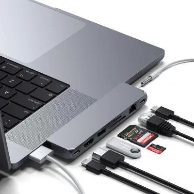 Satechi Pro Hub Max – vesoljsko siva