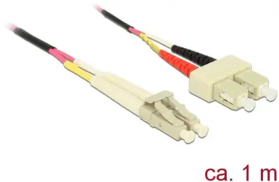 Delock 84680 steklena vlakna optična vlakna priključni kabel [1x LC-vtič - 1x moški konektor SC] 50/125 µ Multimode OM4 1.00 m