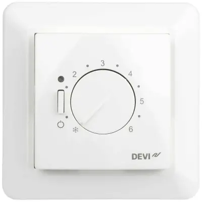Danfoss 140F1030 devireg 530 DE sobni termostat    1 kos