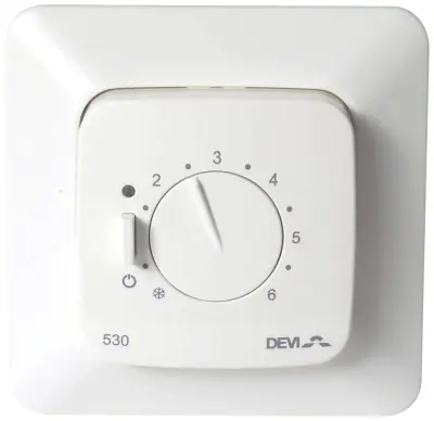 Danfoss 140F1032 devireg 530 DE/AT sobni termostat    1 kos