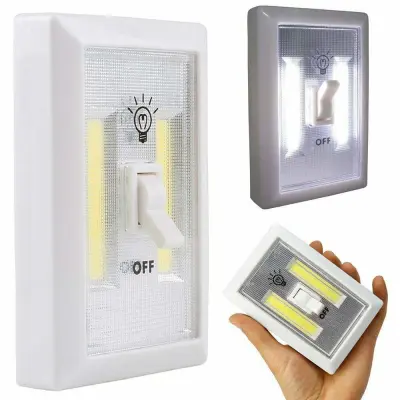 Brezžična svetilka LED COB z magnetom in stikalom