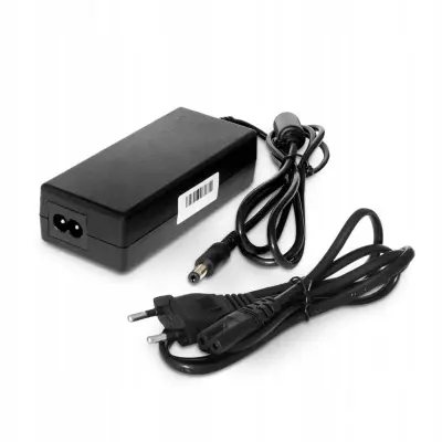 LED napajalnik desktop s kablom 12V 5A s kablom