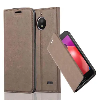 Cadorabo Ohišje, združljivo z Motorola MOTO E4 v kavovinsko rdeča - Zaščitni ovitek z magnetnim zapiranjem, stoječo funkcijo in režo za kartice