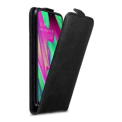 Cadorabo Ohišje, združljivo z Samsung Galaxy A40 v nočna črna - Zaščitni ovitek v obliki flipa z magnetnim zapiranjem