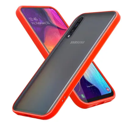 CADORABO Samsung v zamrznjenih rdečih - črnih tipkah - hibridni zaščitni pokrov s silikonom TPU v notranjosti in mat plastičnim hrbtom