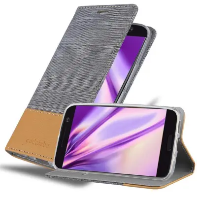 CADORABO Ohišje, združljiv s HTC v svetlo sivo rjavi barvi - zaščitni pokrov z magnetnim zapiranjem, stoječo funkcijo in režo za kartico