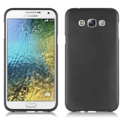 CADORABO Ohišje, združljiv s Samsungom v črni barvi - zaščitni pokrov iz fleksibilnega silikona TPU v brušenem dizajnu
