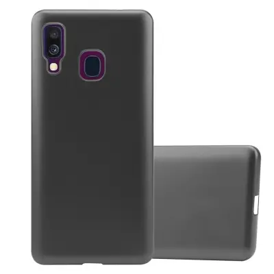 Cadorabo Case, združljiv s Samsungom v kovinsko sivi - zaščitni pokrov iz fleksibilnega silikona TPU