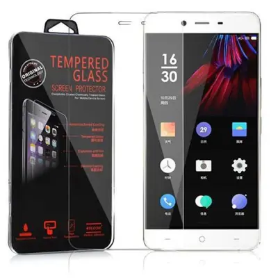 Oklepni film Cadorabo, združljiv z OnePlus - zaščitnim filmom v visoki prosojnosti - kaljeno zaščitno steklo v 9H trdoti s 3D združljivostjo na dotik