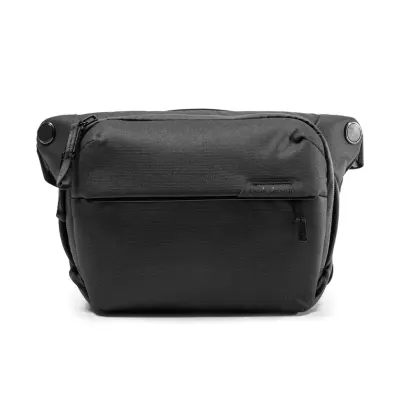 Everyday Backpack s trakom 6L - Črna barva - v2