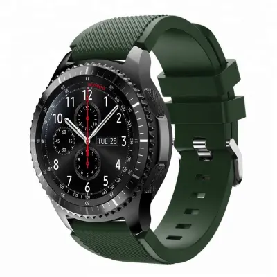 Cadorabo TPU zapestni pas z zapiranjem kovine 22 mm, združljivo s Samsung Galaxy Gear S3/Gear 2 v Green - Nadomestni trak za Huawei Watch GT za Watch