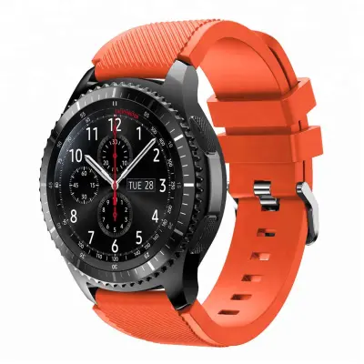 Cadorabo TPU zapestni pas z zapiranjem kovine 22 mm, združljivo s Samsung Galaxy Gear S3/Gear 2 v Orange - Nadomestni trak za Huawei Watch GT za Watch
