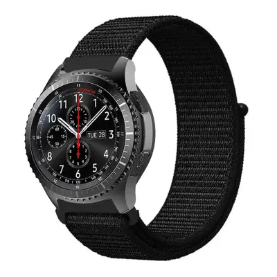 Cadorabo Nylon WristBand 22 mm, združljiv s Samsung Galaxy Gear S3/Gear 2 v črni barvi - Nadomestni trak za Huawei Watch GT za Watch 2 Pro za Ticwatch