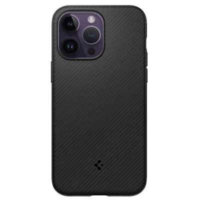 Silikonski ovitek Spigen iPhone 14 Plus z ucinkom crt, združljiv z MagSafe, Mag Armor MagFit - mat crna