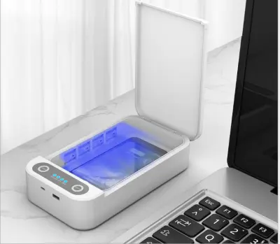 UV sterilizator za maske in telefone