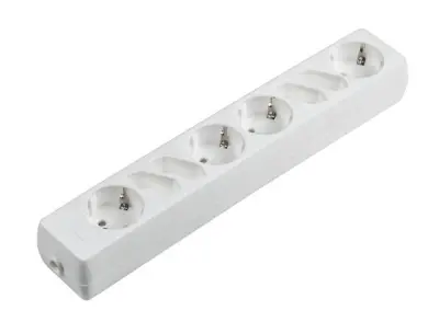 Razdelilec KEMOT 220V 4xEURO + 4xŠUKO, brez kabla, maks.:3500W / 16A