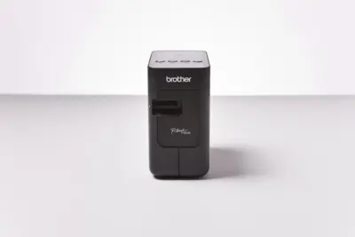 Brother Beschriftungsgerät PT-P750W: Brother naprava za označevanje PT-P750W.