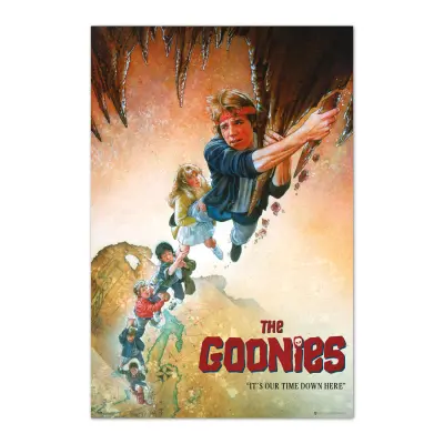 PLAKAT GOONIES NAŠ ČAS JE TUKAJ DOLI