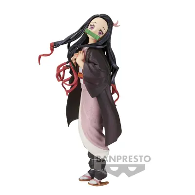 FIGURA DEMON SLAYER NEZUKO KAMADO SERIE GLITTER Y GLAMOURS