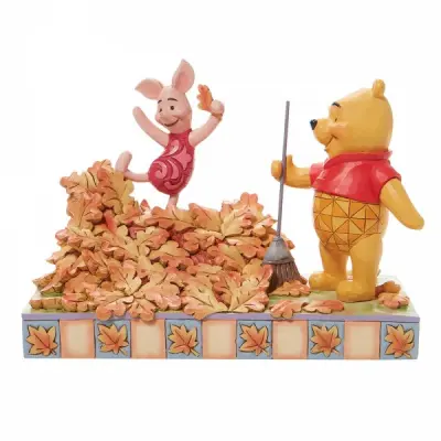 FIGURICA TRADICIJE DISNEY WINNIE THE POOH PUJSEK IN PU JESEN