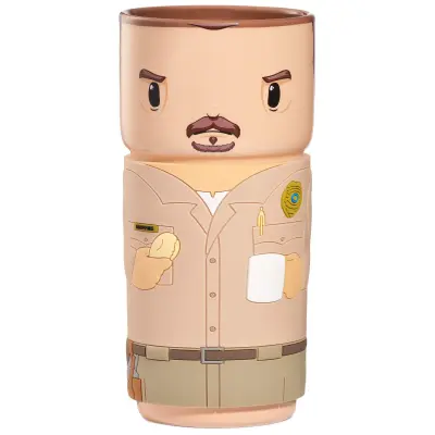 CosCups by Numskull Stranger Things Jim Hopper keramična skodelica z gumijastim tulcem 400 ml – uradno blago Stranger Things