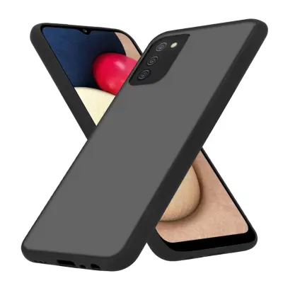 CADORABO Samsung Galaxy A02s in matirana črna barva - Hibridni zaščitni ovitek s TPU silikonom v notranjosti in matirano plastično zadnjo stranjo