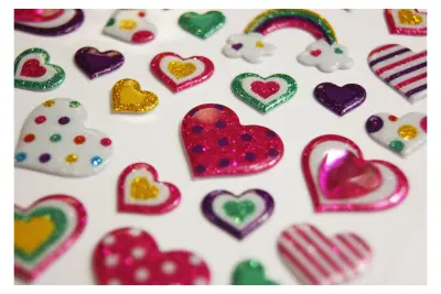TWEENY PENASTE NALEPKE HAPPY HEARTS