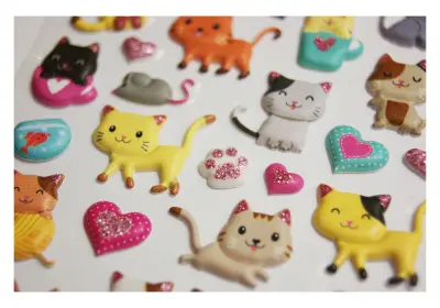 NALEPKE TWEENY FOAMY CATS PLAYING