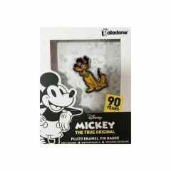 Paladone Disney Mickey Mouse 90 let - emajlirana značka Pluton