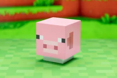 SVETILKA Z ZVOKOM MINECRAFT PRAŠIČA