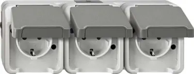 Merten SCHUKO trojna vtičnica MEG2391-8029