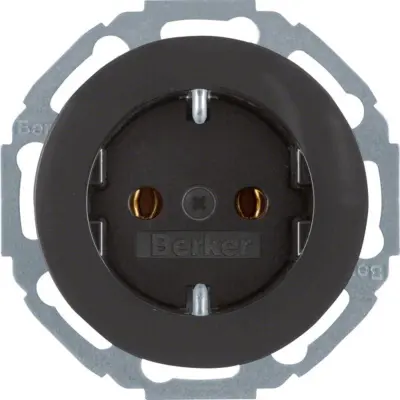 Berker SCHUKO vtičnica bw/gl 47452045