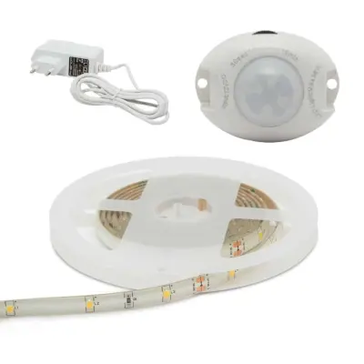 Komplet LED traku s senzorjem gibanja 2700K 2m