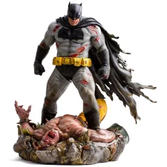 Iron Studios DC Comics Batman - The Dark Knight Returns Diorama Statue 1/6