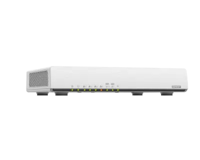 QNAP usmerjevalnik Wifi 6; 10Gb mreža; 6 port