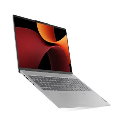 LENOVO IdeaPad Slim 5 AMD Ryzen 7 8845HS/16 OLED/32GB/1TB/UMA/W11H Cloud Grey prenosni računalnik
