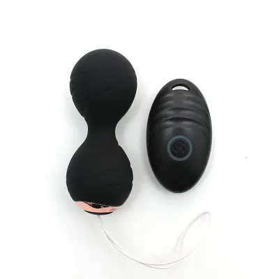Keglove kroglice z vibracijami in daljinskim upravljalnikom Cannes Black