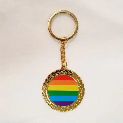 Okrogla kovinska LGBT zastava Keychain