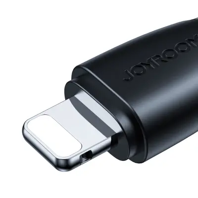 Kabel za iPhone USB - Lightning 2.4A Surpass Series 1.2 m črn