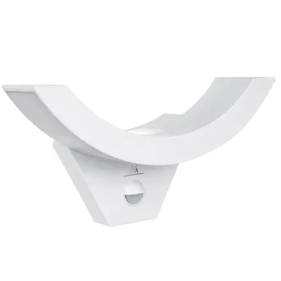 LED svetilka Maclean 290W  stenska, s PIR senzorjem, 10W, IP54, 200lm, bela