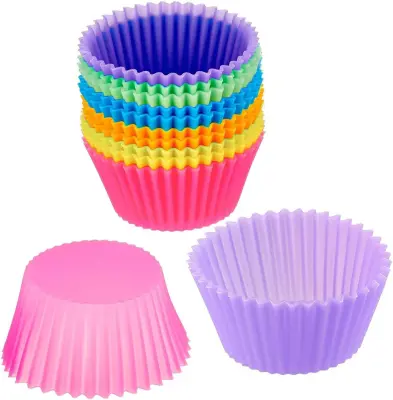 Set 18 okroglih silikonskih modelčkov za torte, različnih barv