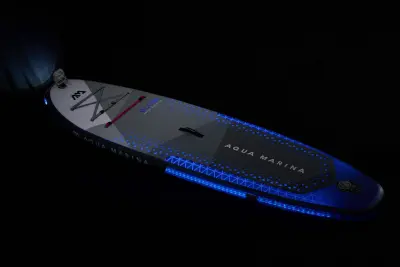 Aqua Marina napihljiv SUP GLOW 10’4″, 315 × 79 × 15 cm,  BT-24GL, z ambientno osvetlitvijo