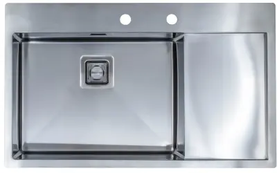 A LINE PLUS PLUS 860x520 (levi)