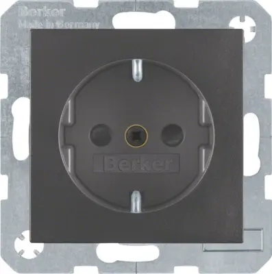 Berker Schuko vtičnica anth 41231606