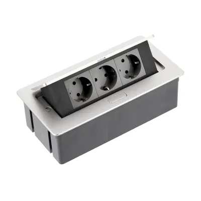 Vgradna vtičnica 3 X ŠUKO s kablom 1,5m siva SOFT