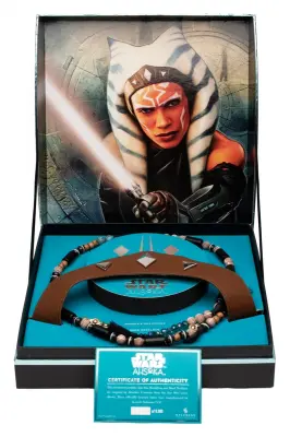 REPLIKE VOJNE ZVEZD AHSOKA TANO NAGLAVNI TRAK IN PAS S PERLICAMI