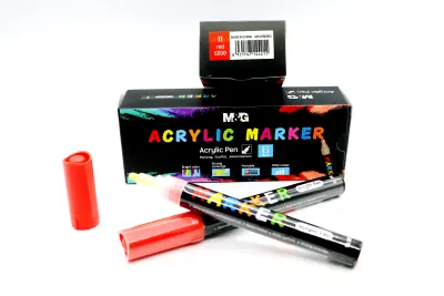 SET MARKERJEV ZA RDEČE AKRILNE BARVE 11 S200