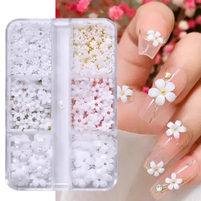 3D cvetlični okraski za nail art White